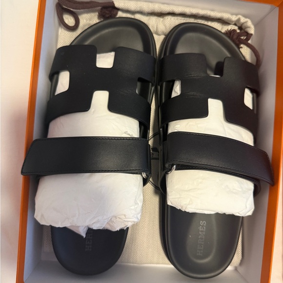 Hermes chypre Black Sandals - Picture 2 of 5